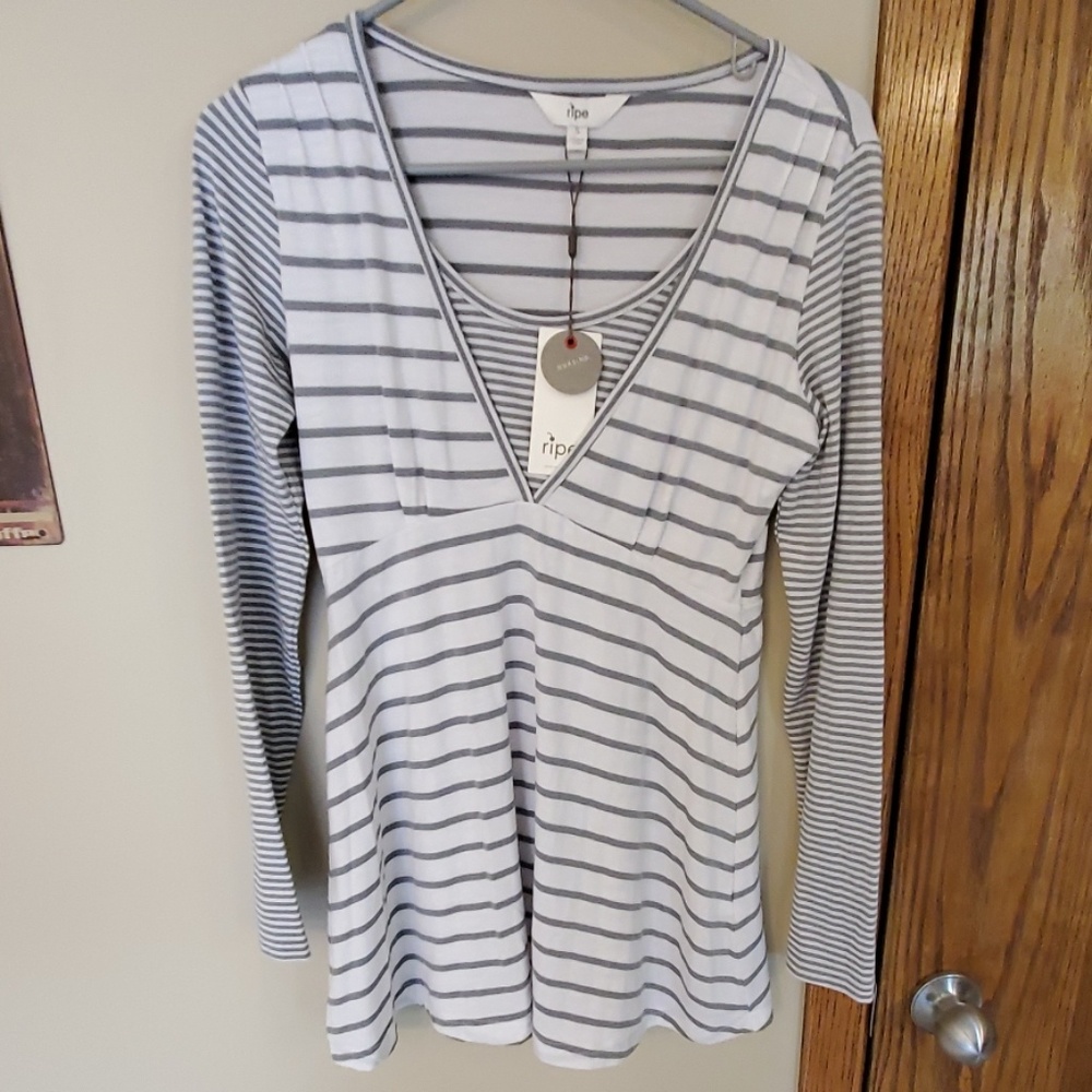 Maternity shirt